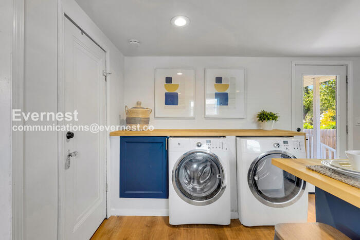 Building Photo - 1605 Straightway Ave