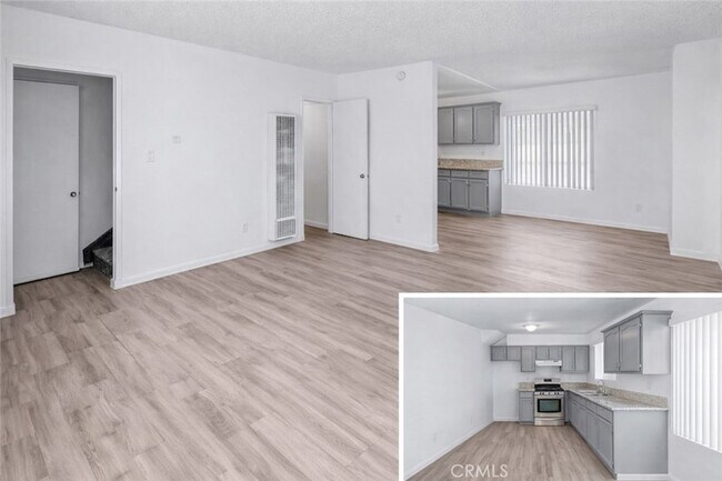 Building Photo - 151 E 95th St