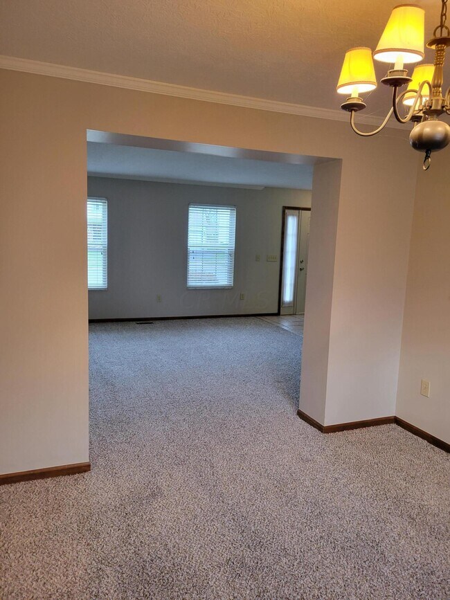 Building Photo - 2843 Minuteman Ct