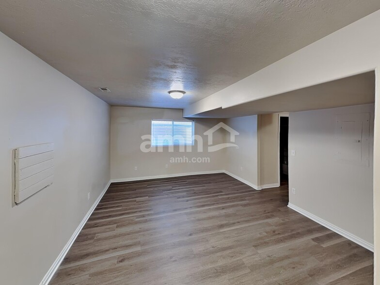 Building Photo - 6743 S Majestic Loop Rd