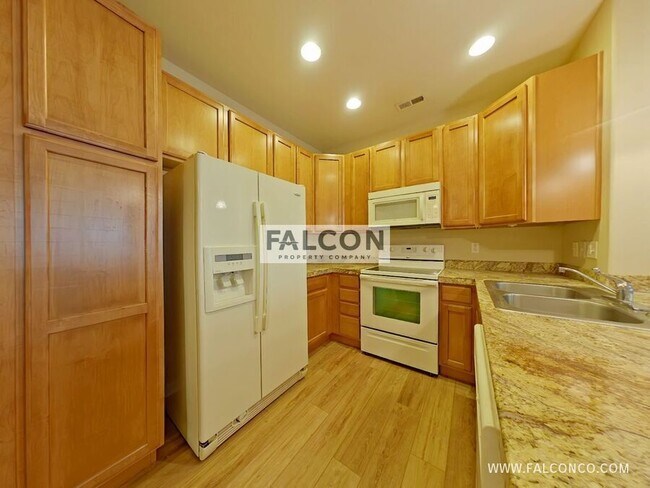 Building Photo - 4133 Hogback Point