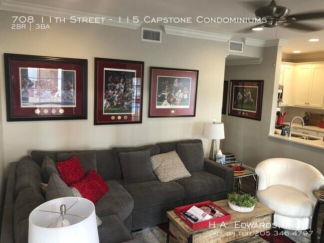 Building Photo - Capstone Condominiums 115