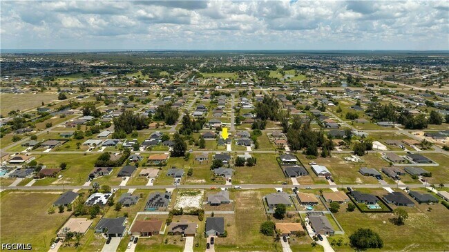 Building Photo - 2701 NW 11th St
