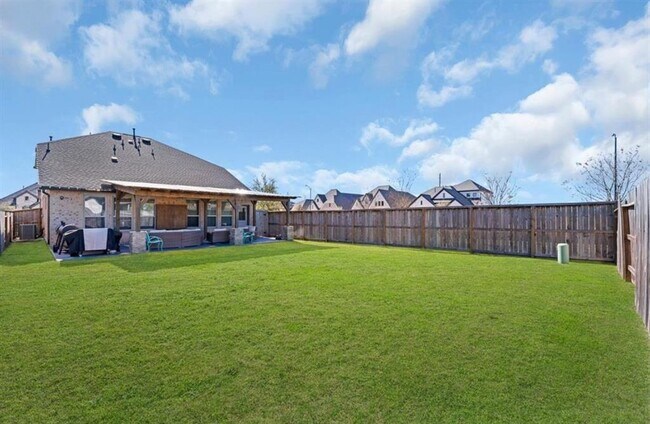 Building Photo - 23922 Sage Row Ln