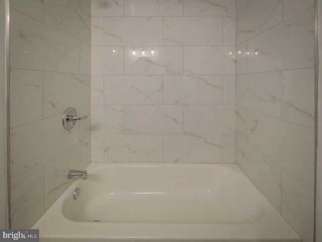 Building Photo - 14373 Saguaro Pl