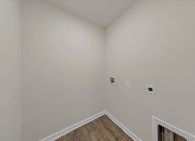 Building Photo - 925 Merganser Way
