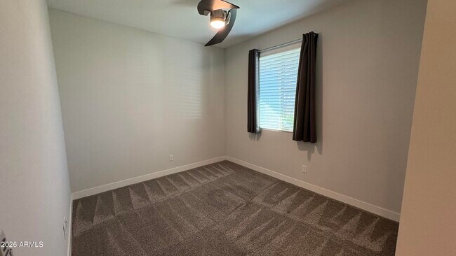 Building Photo - 12295 N 145th Ave