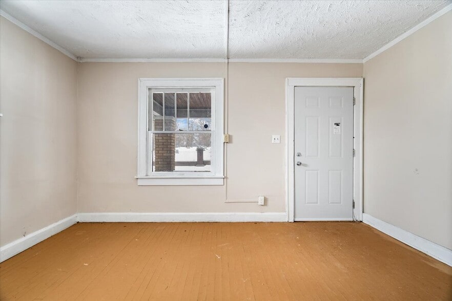 Building Photo - 3709 Boulevard Pl