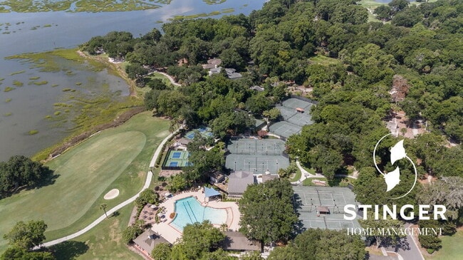 Building Photo - 144 Locust Fence Rd