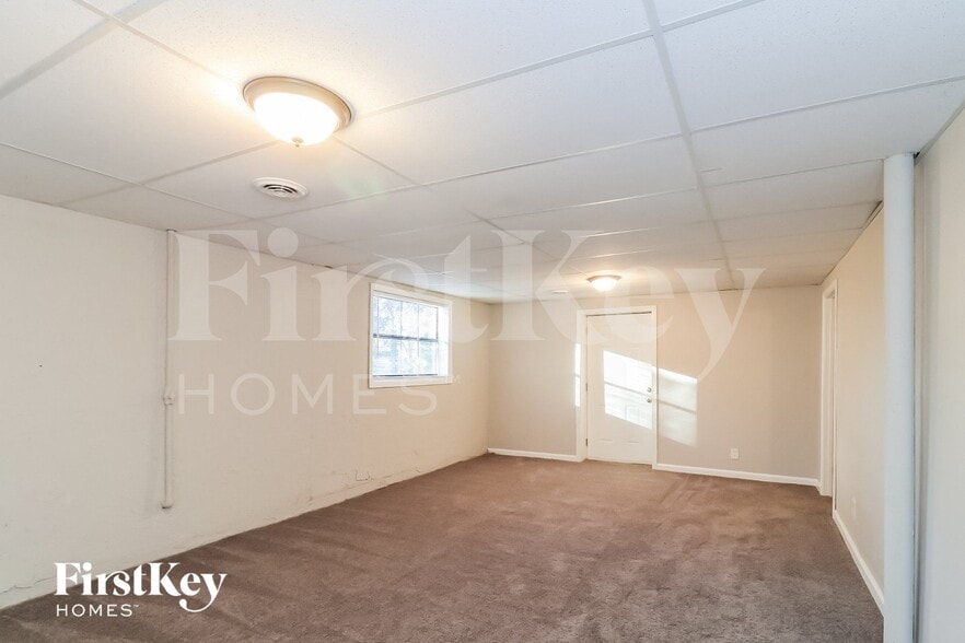 Building Photo - 55 Grant Dr NW