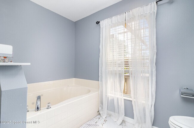 Building Photo - 177 Chicory Ave NE
