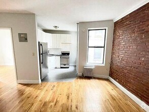 Building Photo - 2 bedroom in NEW YORK NY 10032