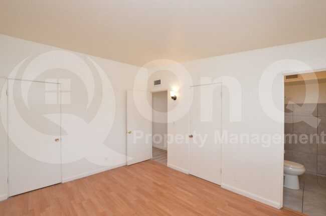 Building Photo - 6753 E Nelson Dr