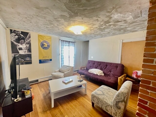 Building Photo - 814 Parker St