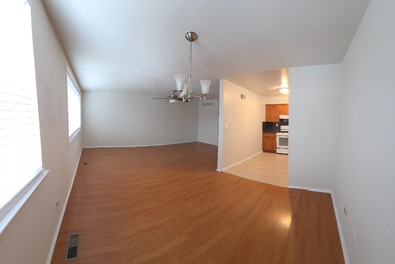 Building Photo - 9783 Hilspach St