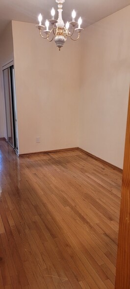 Building Photo - 53 Clara St