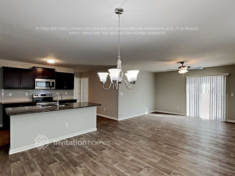 Building Photo - 4112 John Dale Ln