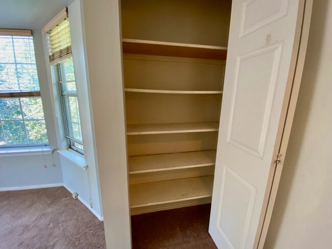 Building Photo - 177 Rachel Ct