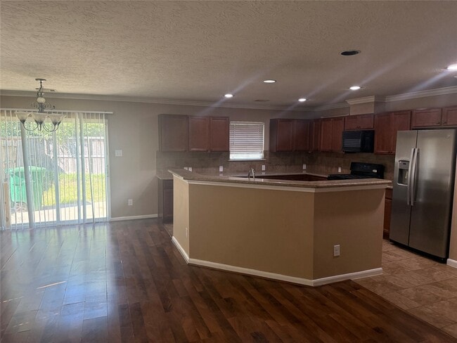 Building Photo - 15326 Trinity Meadow Dr