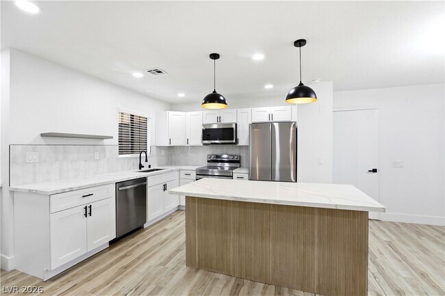 Building Photo - 4120 Gannet Cir