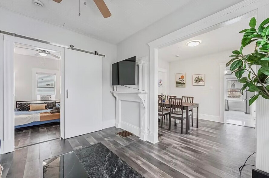 Building Photo - 67 Curtis Rd