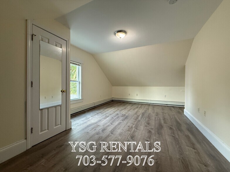 Building Photo - 10 Alleghany St