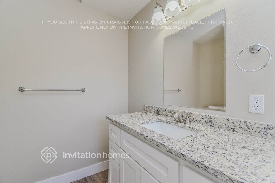 Building Photo - 6580 Northwind Dr