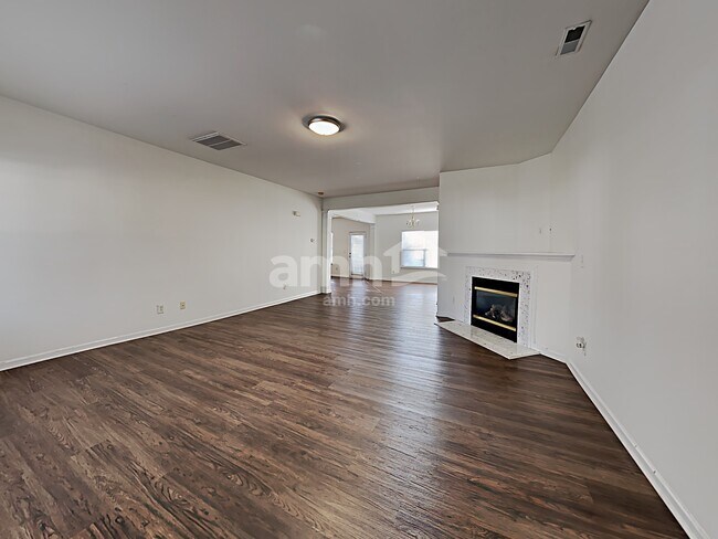 Building Photo - 5536 Stowe Derby Dr