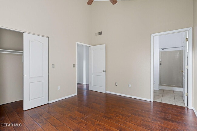 Building Photo - 14336 Puentecillas Dr