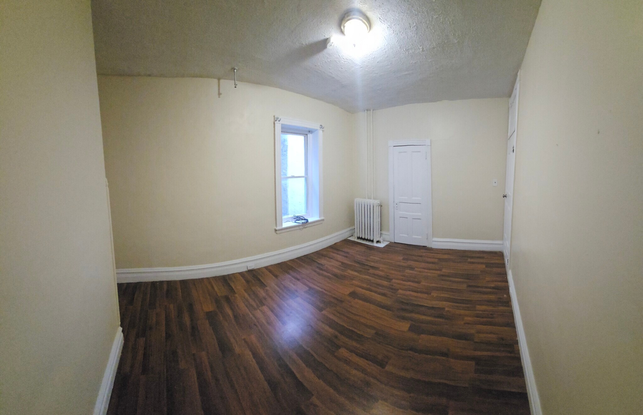 Building Photo - 132 W Douglass St