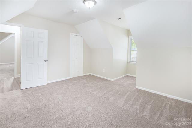 Building Photo - 5806 Katrine Ct