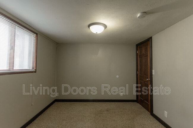 Building Photo - 1529 N 24th St