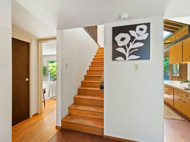 Building Photo - 43236 E Oakside Pl