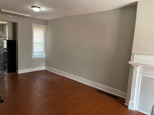 Building Photo - 2120 S Garnet St