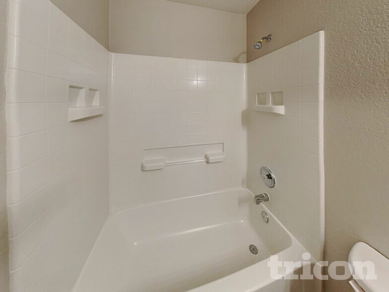 Building Photo - 156 Jefferson Dr