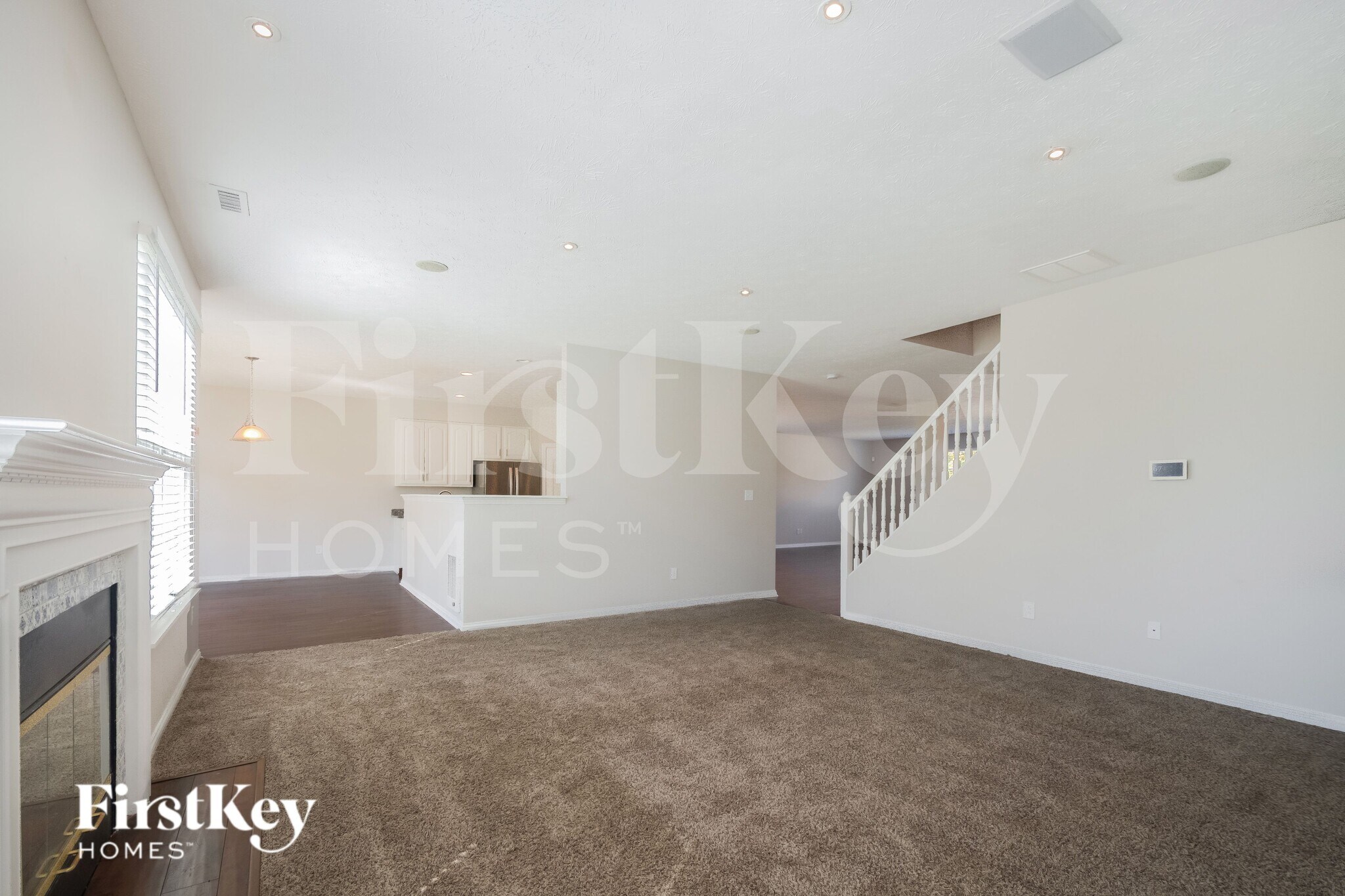 Building Photo - 10871 Monarch Springs Ct