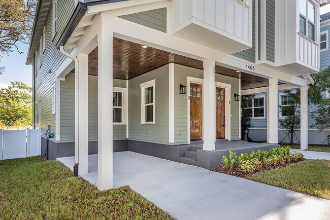 Building Photo - 1408 E Curtis St