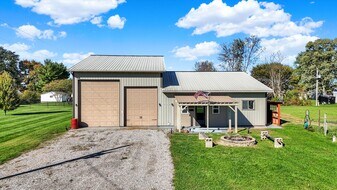 Building Photo - 940 W 1090 N