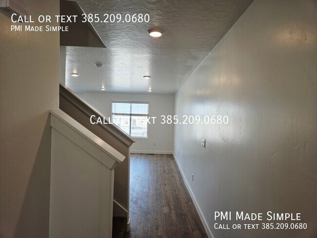 Building Photo - 866 E Sand Dollar Wy