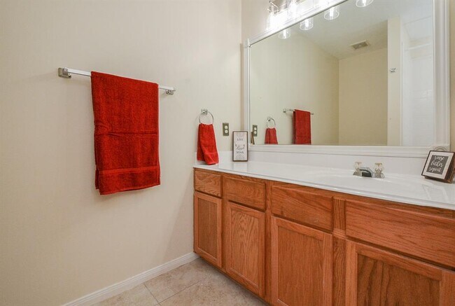 Building Photo - 17010 Maricella Cir