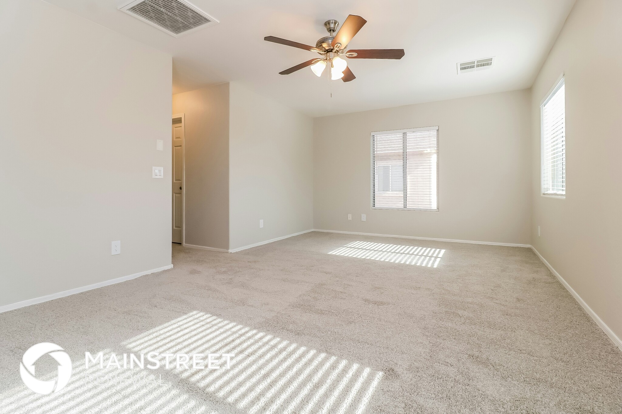 Building Photo - 25276 W Cranston Ln