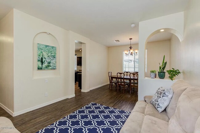 Building Photo - 7423 S 27th Way