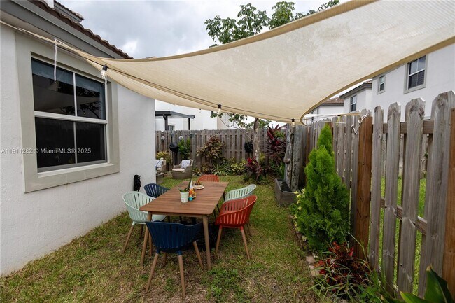 Building Photo - 2388 NW 130th Ter