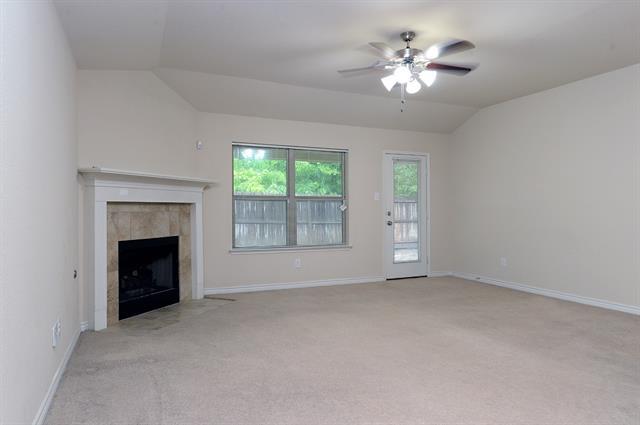 Building Photo - 1917 Megan Creek Dr