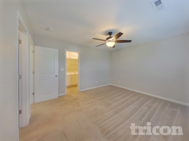 Building Photo - 567 Scarlet Leaf Ln.