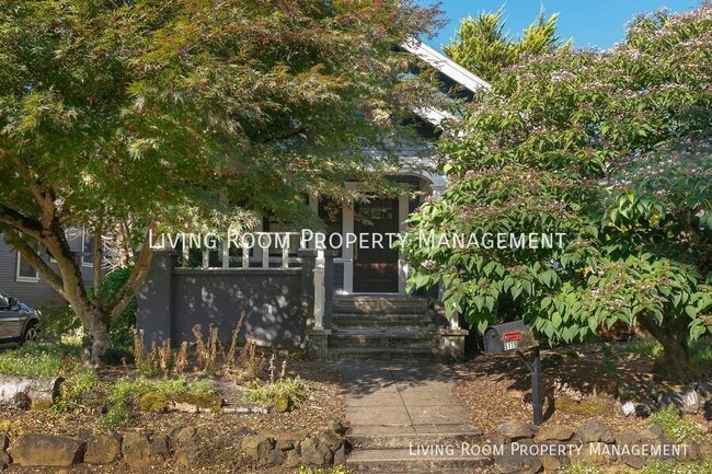 Primary Photo - 5119 NE 27th Ave
