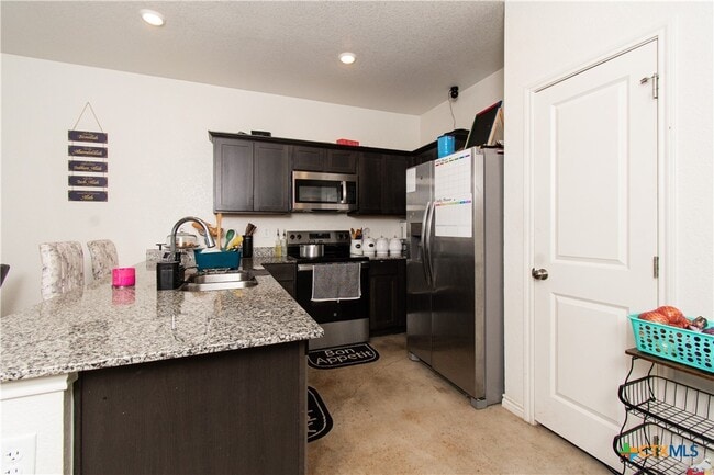 Building Photo - 1258 Lehmann Dr