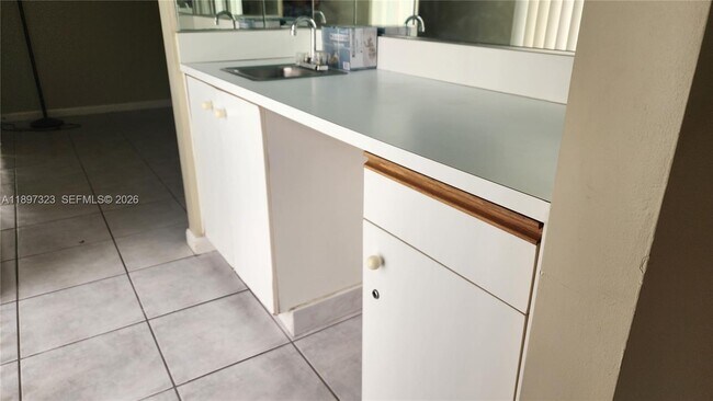 Building Photo - 10628 SW 118th Pl