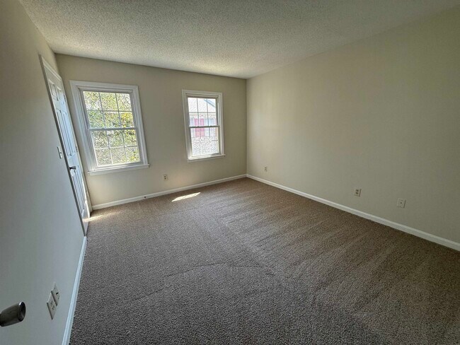 Building Photo - 1506 Havens Dr