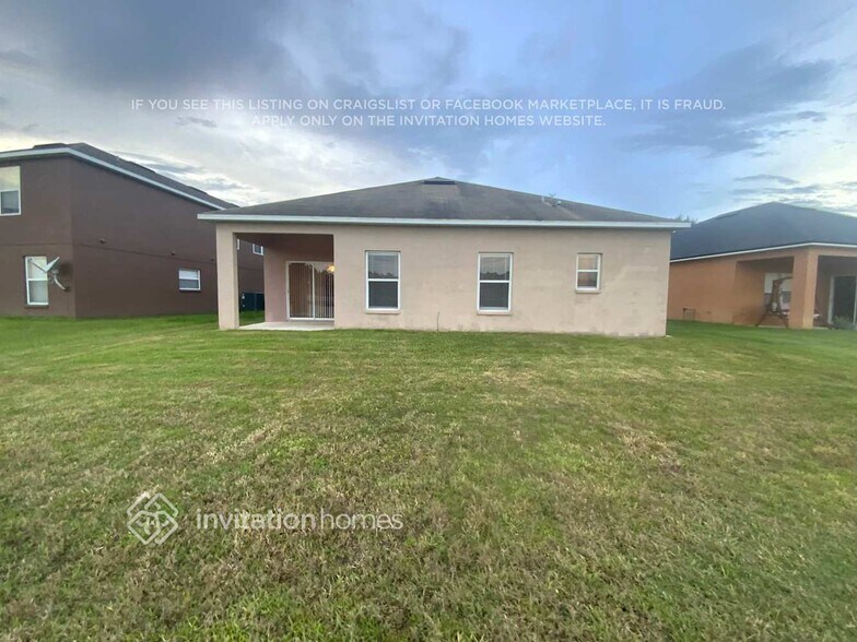 Building Photo - 3904 Emerald Tree Ln